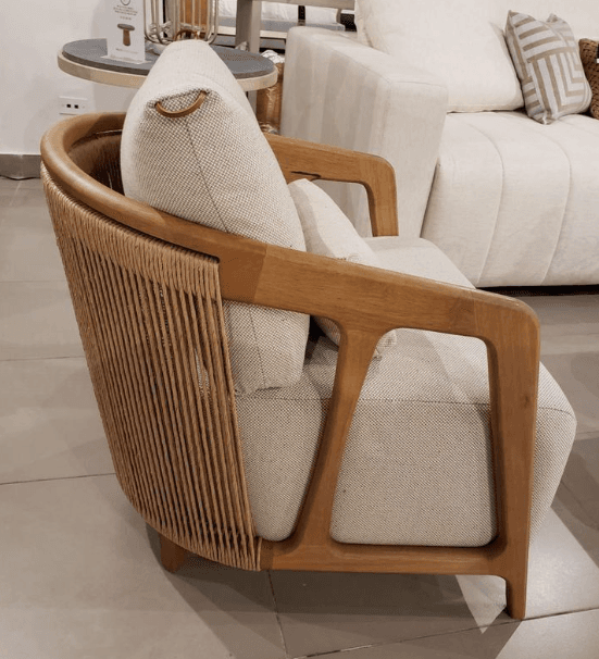 Rattan-Back Lounge Chair
